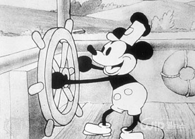 Mickey Mouse in ‘Steamboat Willie’ [Photo provided = Screenshot of ‘Steamboat Willie’ on YouTube] 