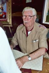 Carl Barks in 1982 at the San Diego Comic Convention [Photo Provided = German Patent and Trade Mark Office (DPMA)]